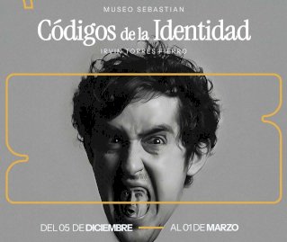 Visita la exposición Códigos de la Identidad y su propuesta artística