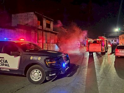 Sofocan incendio en vivienda abandonada en la colonia Nacional