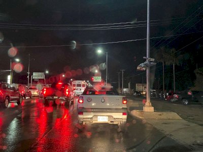 Cae aguanieve y ligera lluvia al oriente de la ciudad 