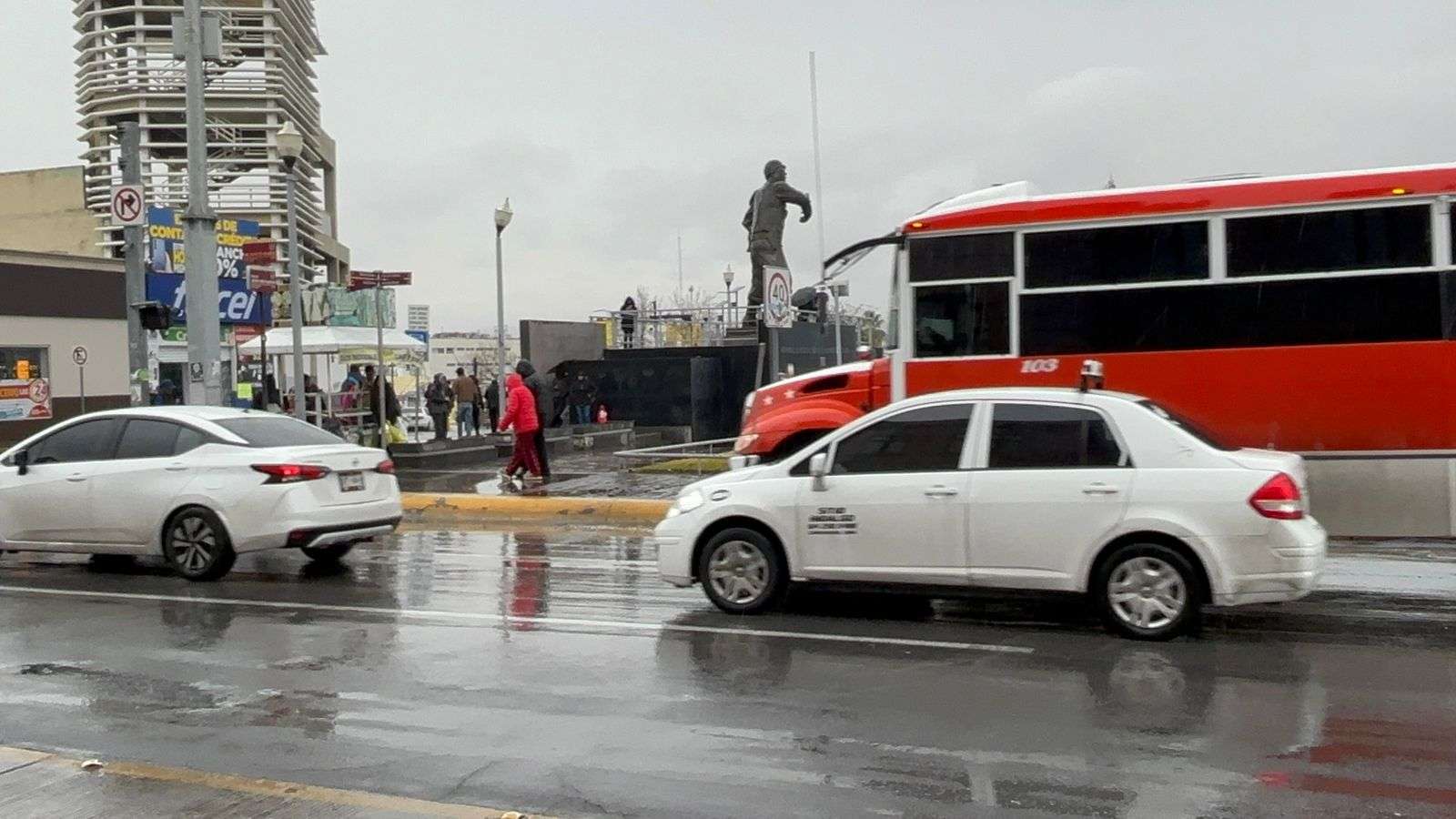 Persistirán bajas temperaturas debido a lluvias en la ciudad 
