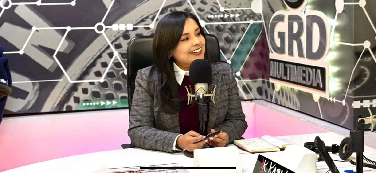 YA ENFILADA