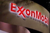 Sugiere Trump dejar fuera a ExxonMobil de sus planes petroleros en Venezuela
