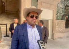 Me debo a los ganaderos: Álvaro Bustillos