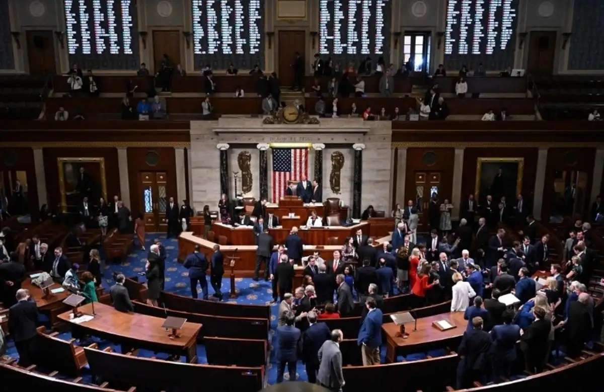 Proponen legisladores de EU ley para impedir guerra contra México