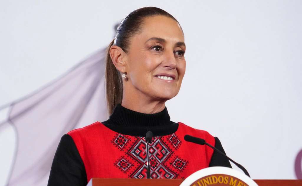 Analiza Sheinbaum reducir número de regidores en municipios con reforma electoral