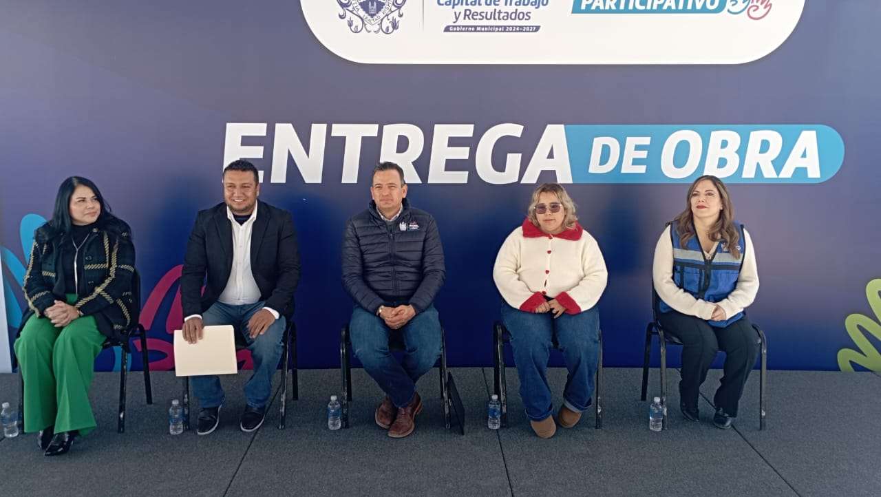 Inaugura Marco Bonilla domo en primaria Sor Juana Inés de la Cruz