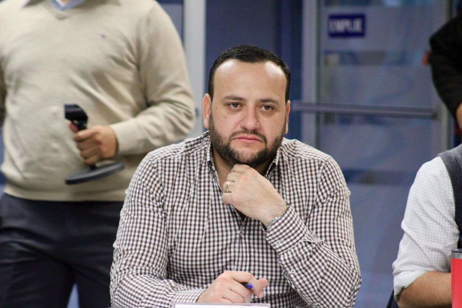 Busca Morena controlar elecciones para seguir en el poder: Diputado