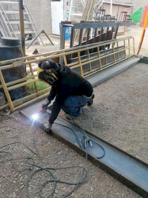 Avanzan reparaciones del puente de Riberas del Sacramento 