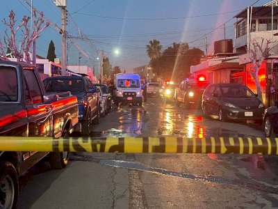 Deja una lesionada incendio en vivienda de la Unidad Presidentes