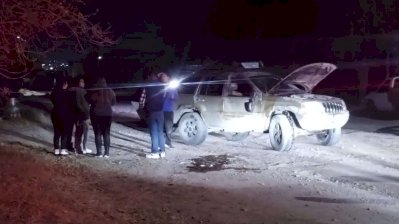 Vuelca menor al volante en la Mármol