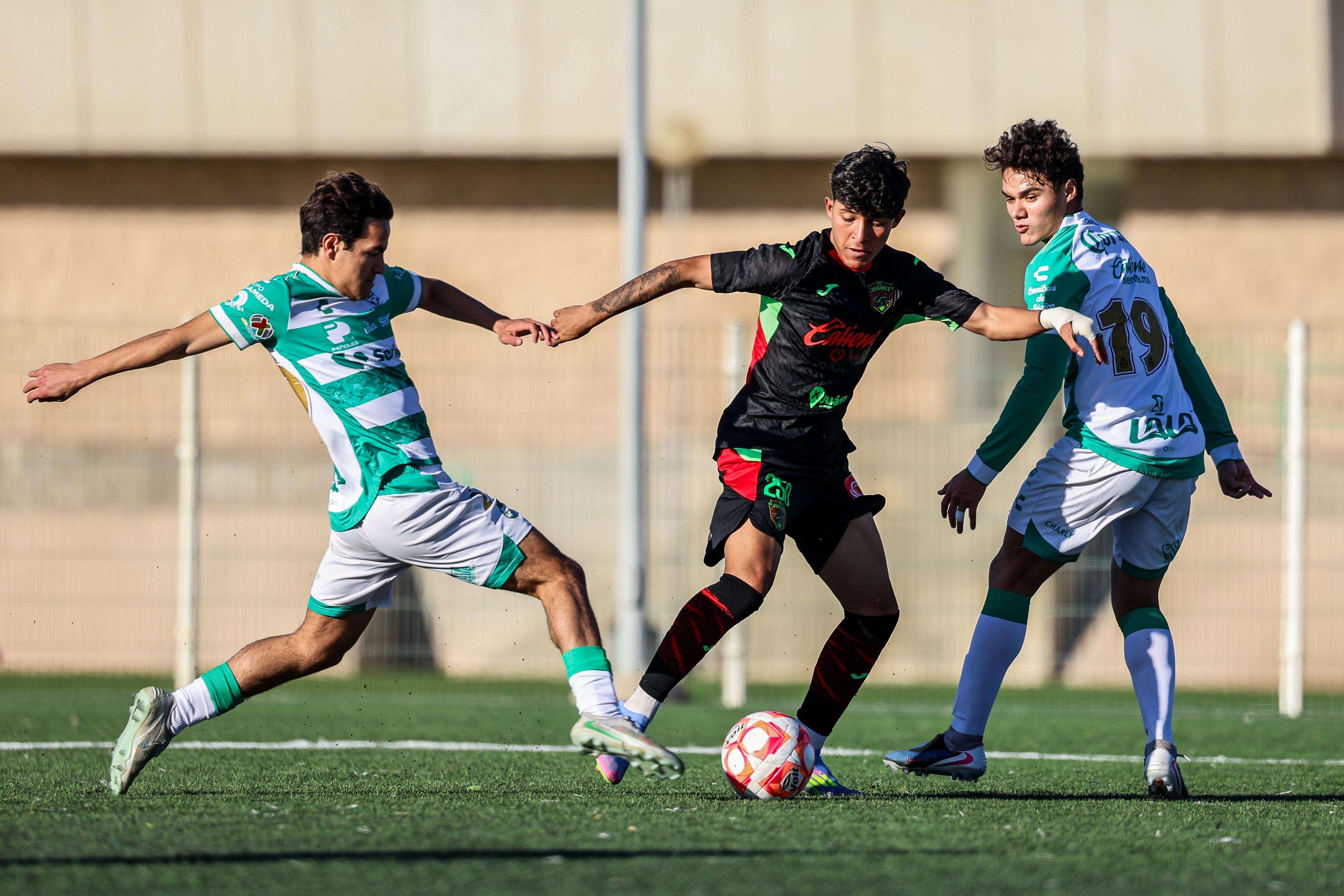 Paso perfecto de Bravos; derrotan de visita a Santos en la Sub-19