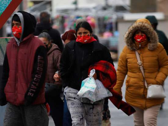 Amanece Ciudad Juárez con frío intenso este domingo