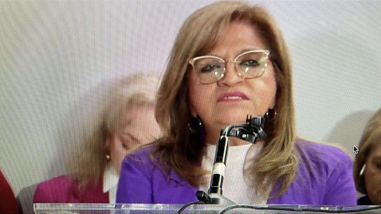Abren convocatoria para reconocer a Mujer Ilustre del Año