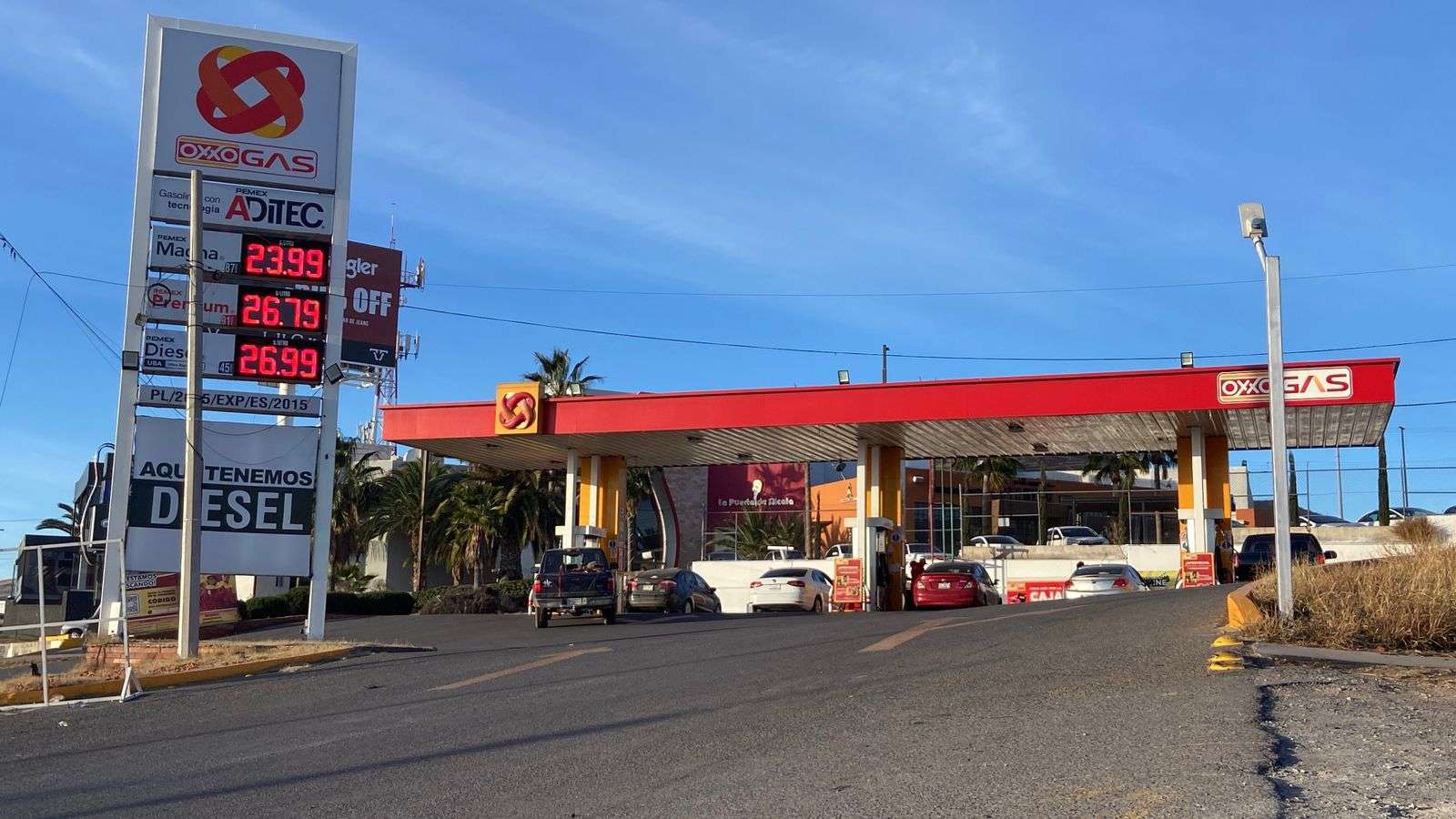 Supera la gasolina premium los $26 en estaciones del Perijuv 