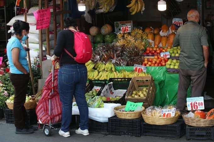 Asfixian inflación y nuevos impuestos consumo: ANPEC