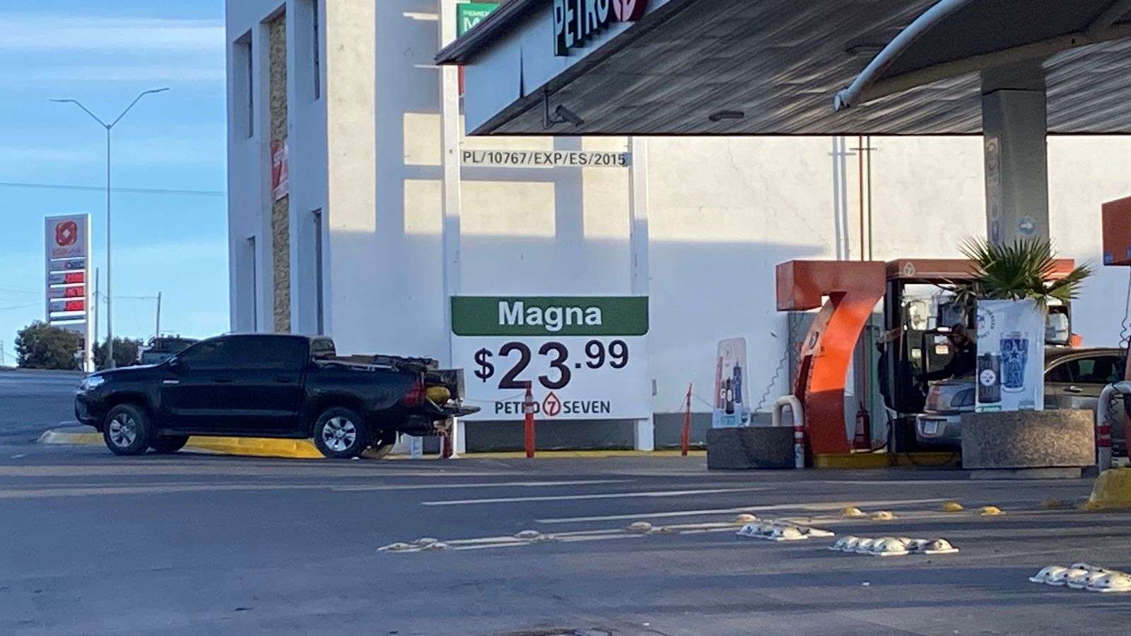 Supera la gasolina premium los $26 en estaciones del Perijuv 