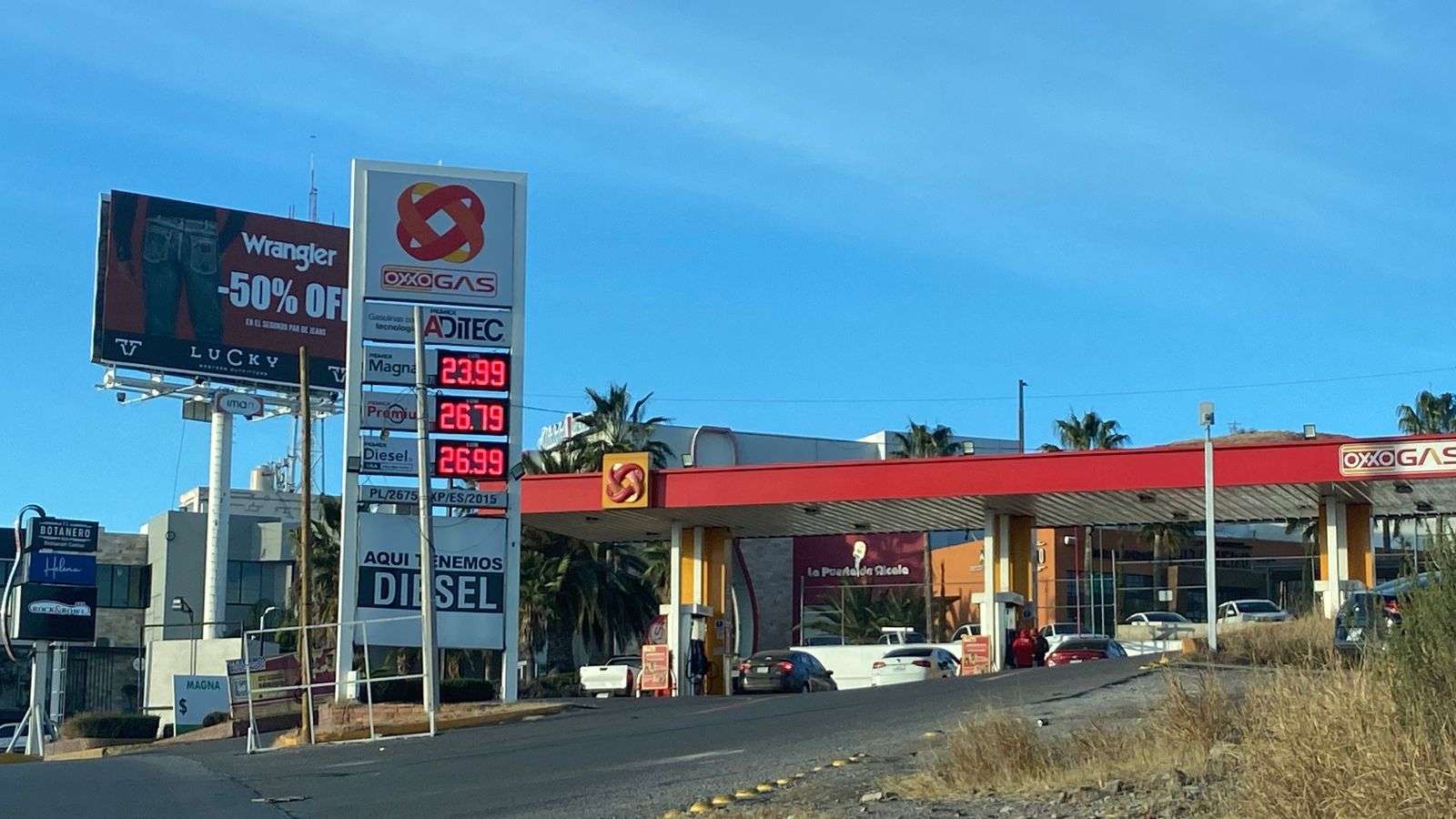 Supera la gasolina premium los $26 en estaciones del Perijuv 