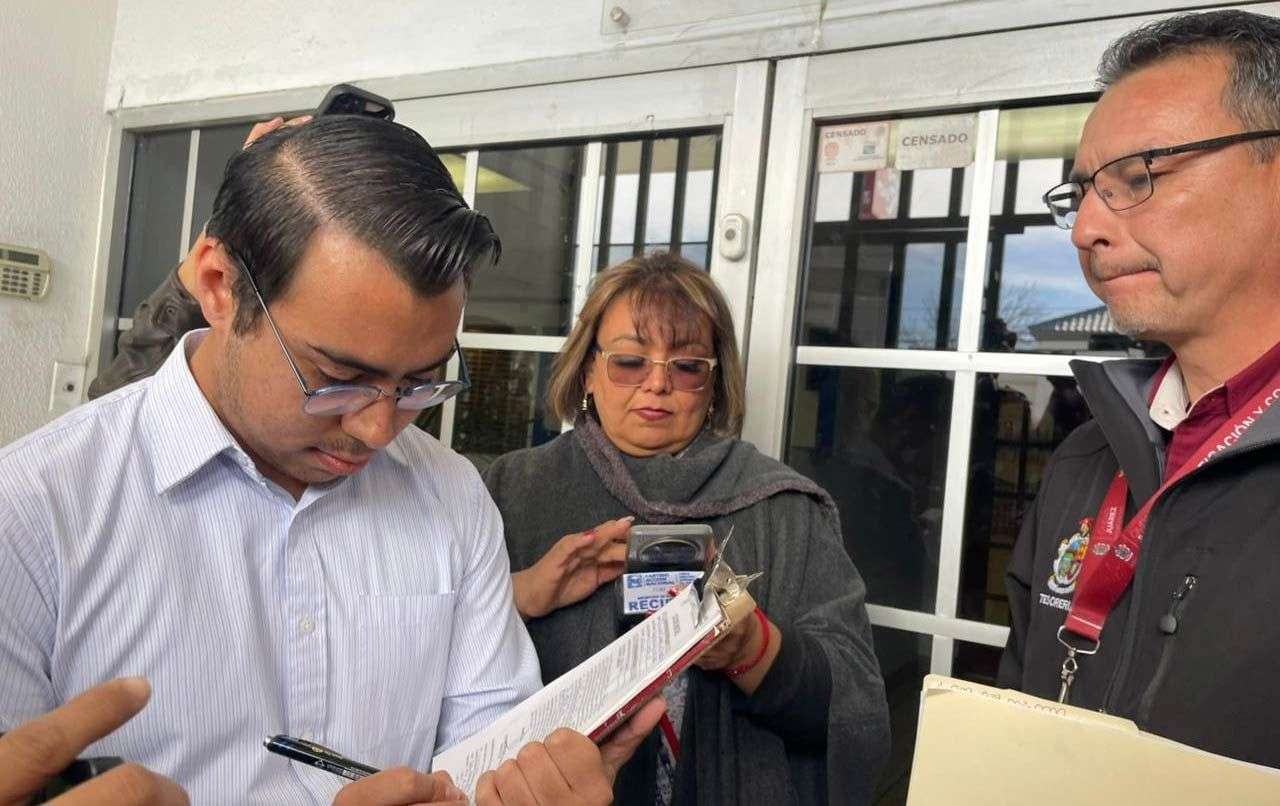 Notifica municipio adeudos millonarios de predial a PAN y PRI
