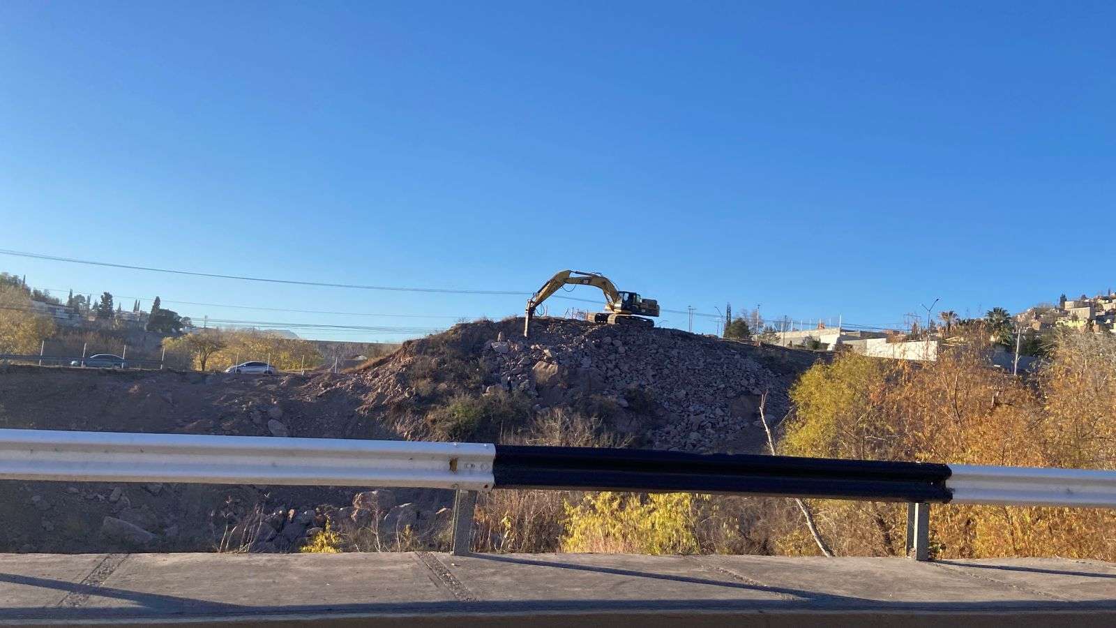 Avanza un 20% construcción de puente en los Nogales e Industrias 
