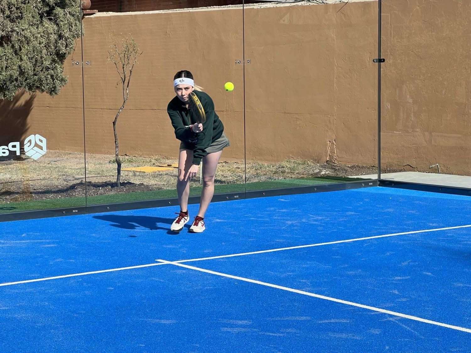 Impulsa UACJ actividad física con canchas de Pádel 