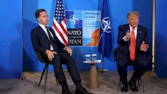 Cancela Trump aranceles a Europa por acuerdo con la Otan