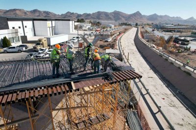 Avanza un 20% construcción de puente en los Nogales e Industrias 