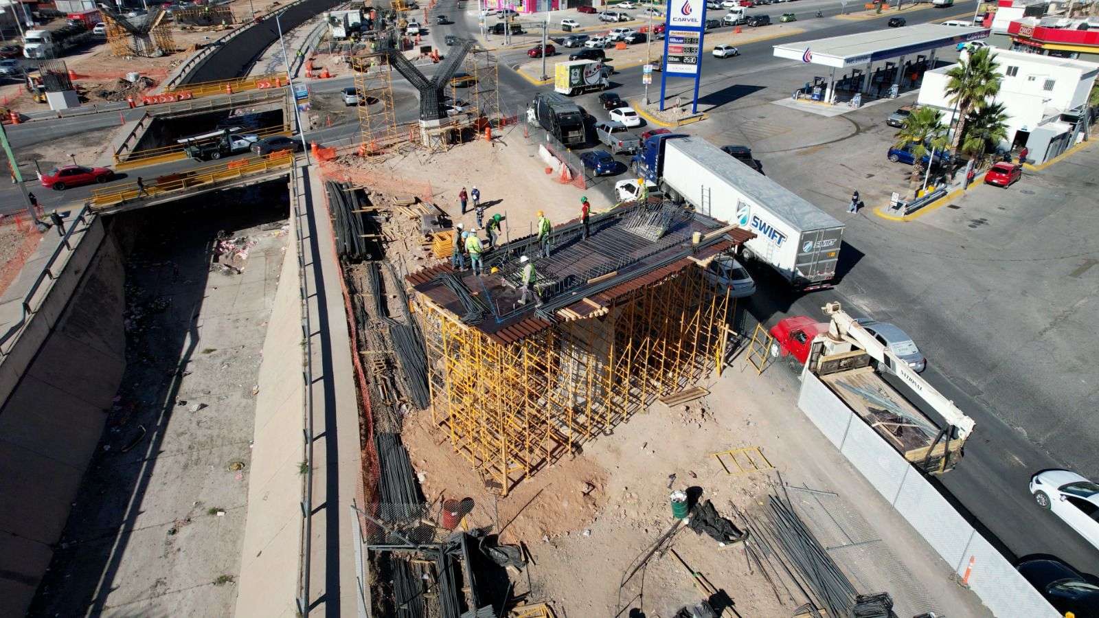 Avanza un 20% construcción de puente en los Nogales e Industrias 