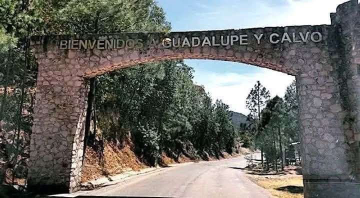 Ejecutan a expolicía en Guadalupe y Calvo