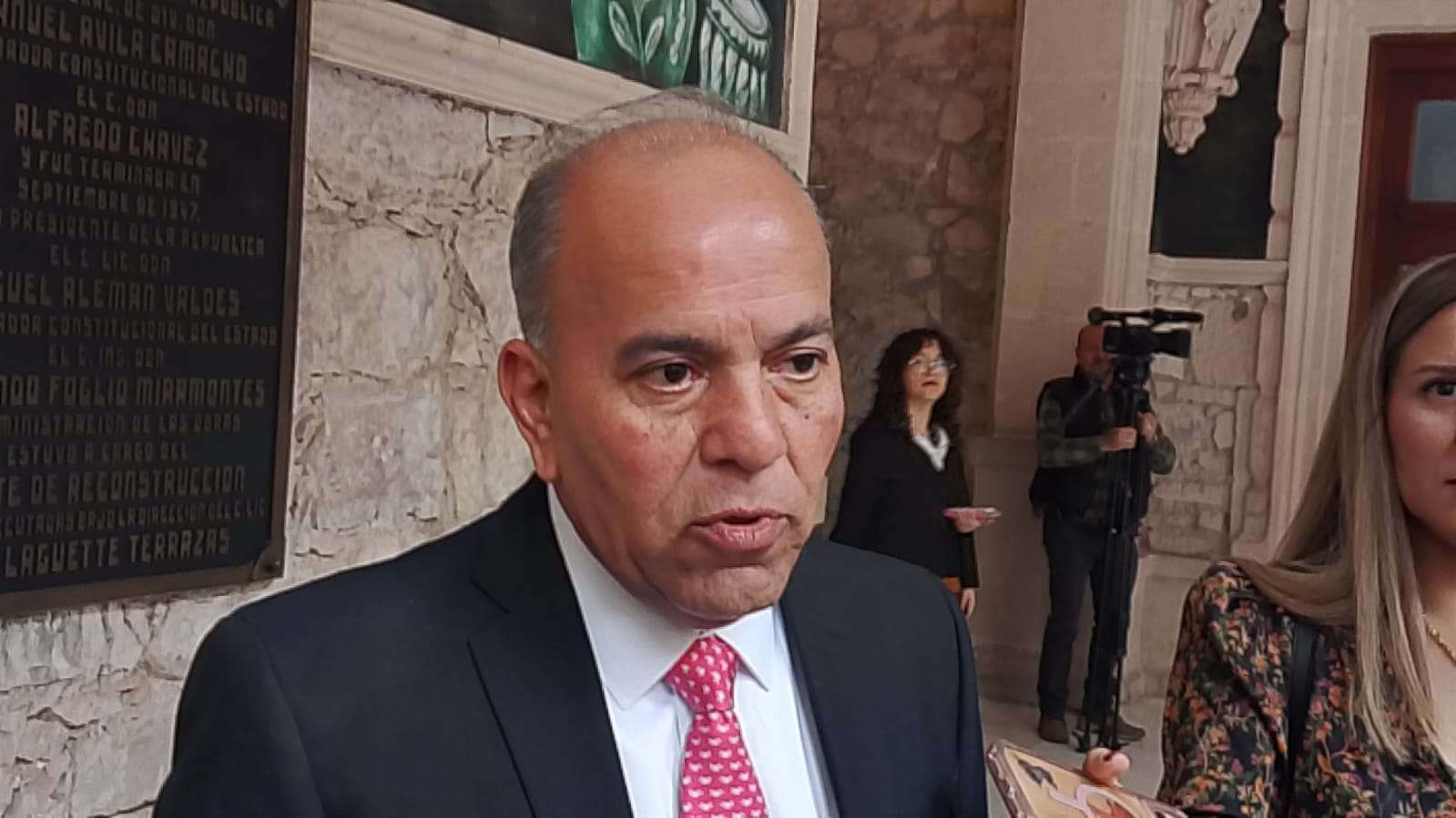 Complica venta en redes sociales regulación de vapeadores