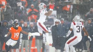 Regresan Patriots al Super Bowl; vencen a Broncos 10-7