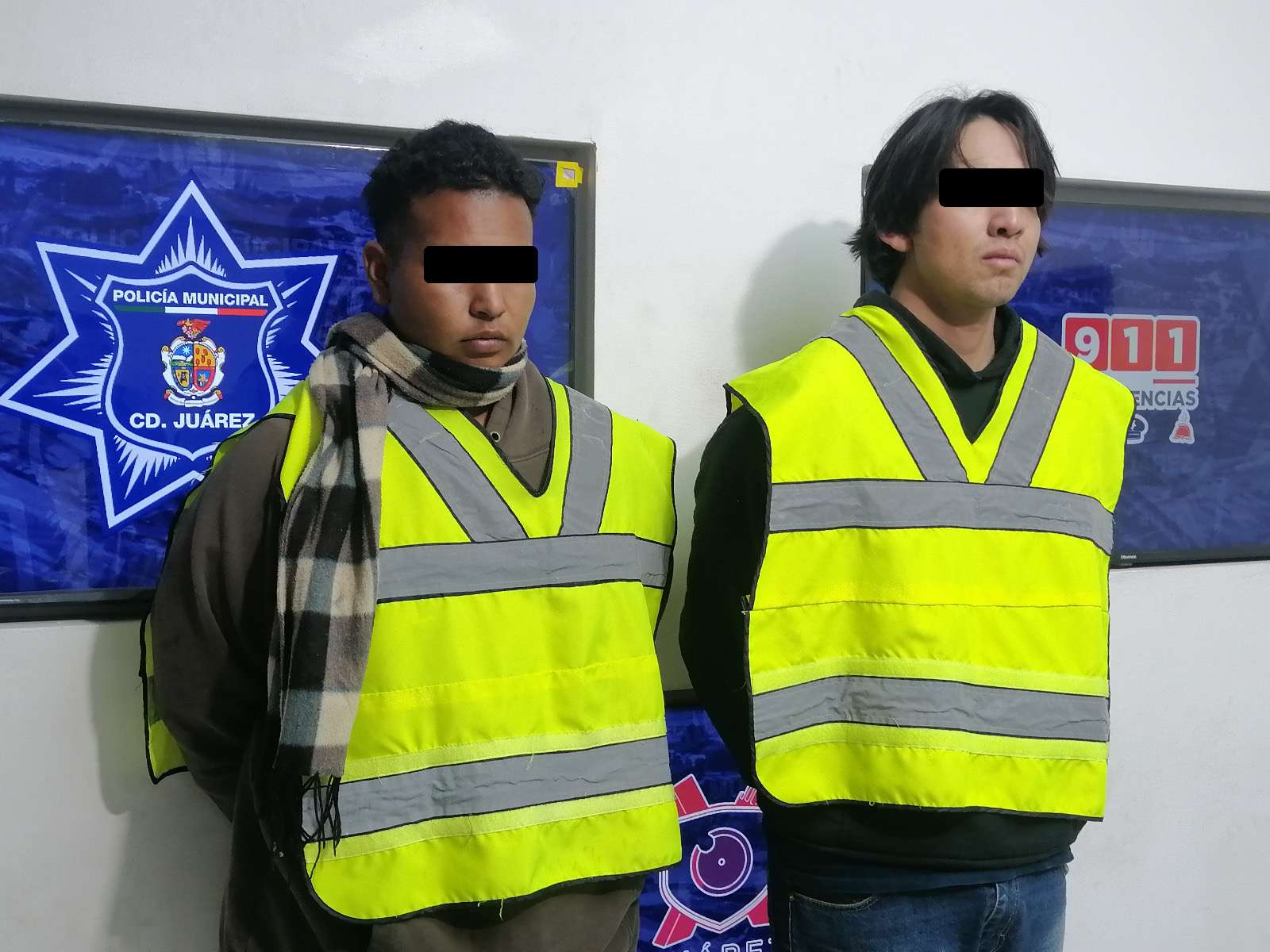 Caen dos ladrones que usaron la violencia en tienda departamental