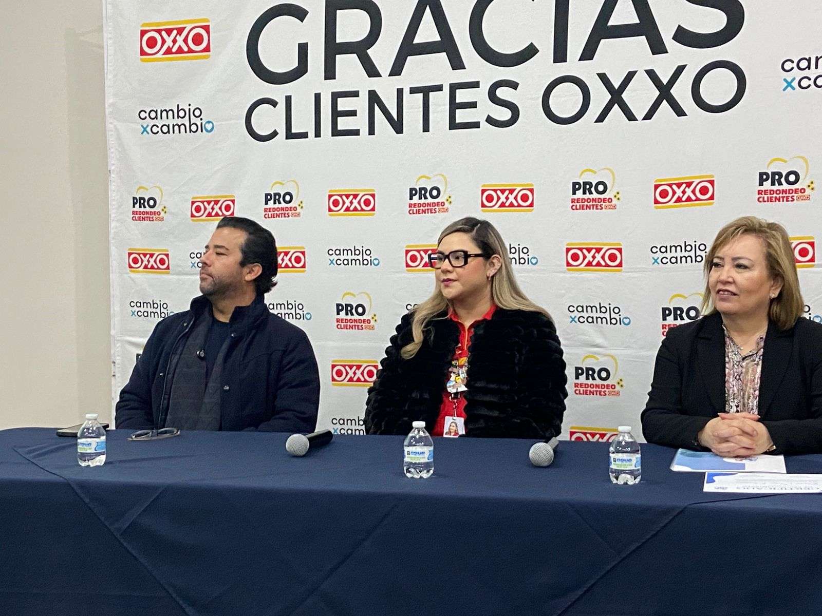 Entrega Index más de $421 mil a jardines de niños por redondeo Oxxo