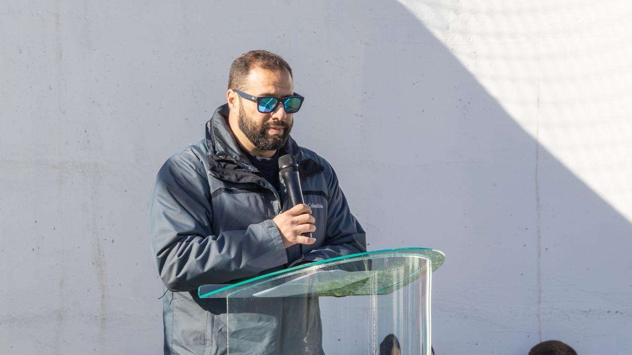 Construyen cancha de futbol en preparatoria de Álvaro Obregón
