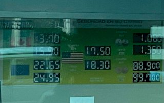 Baja el dólar a $18.30 en casa de cambio Camnosa