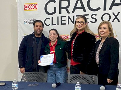 Entrega Index más de $421 mil a jardines de niños por redondeo Oxxo