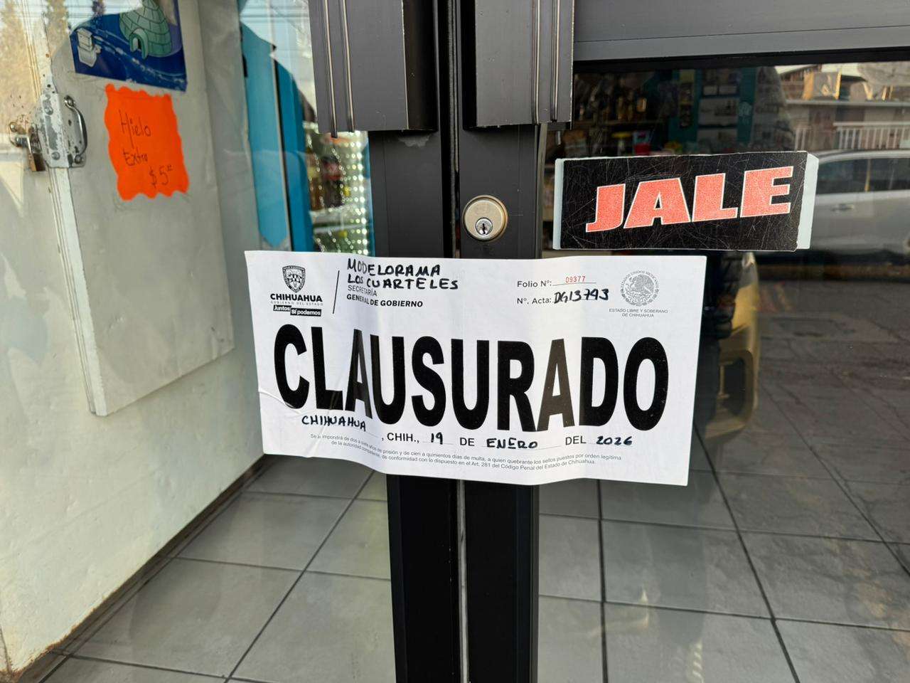 Clausuran tres negocios con venta de licor durante la semana