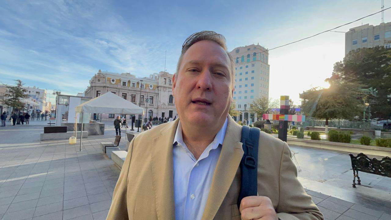 Entregan miles de firmas en el Congreso contra iniciativa de matrimonio igualitario
