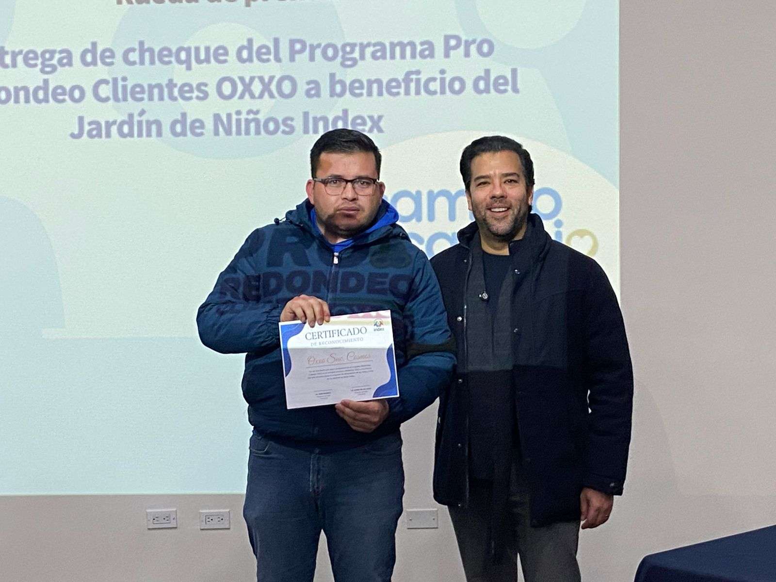 Entrega Index más de $421 mil a jardines de niños por redondeo Oxxo