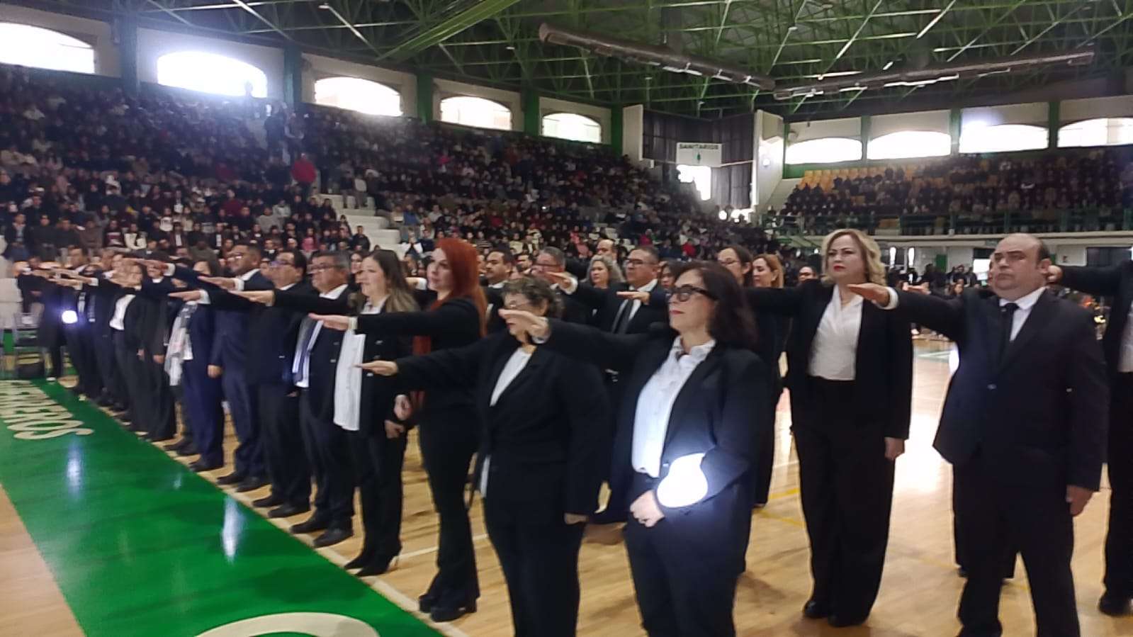 Realiza Cobach toma de protesta de 67 nuevos directivos