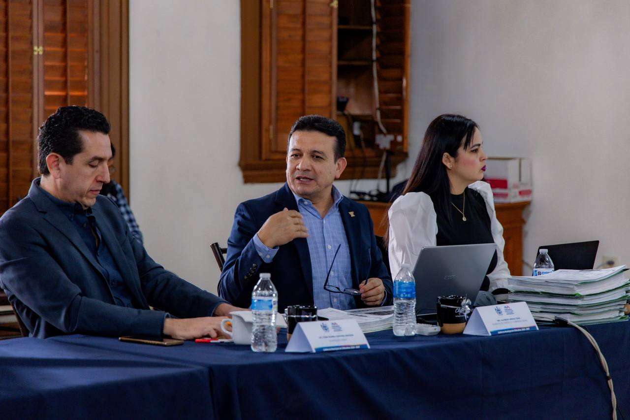 Encabeza Bonilla sesión del Comité del Fondo para Emprendedores