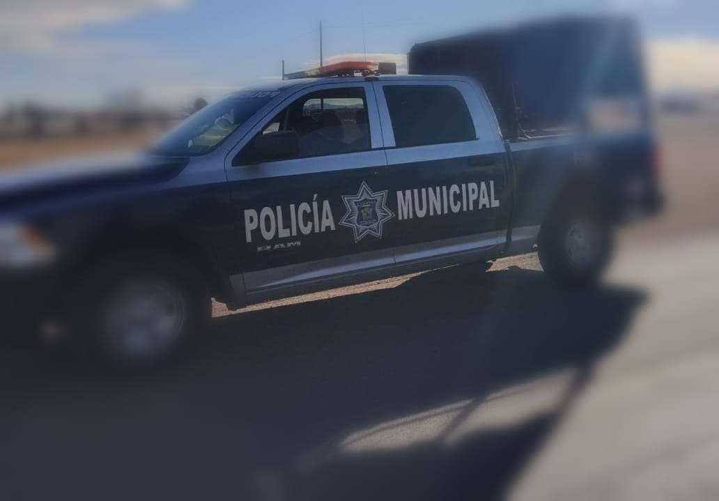 Rafaguean casa, autos y un perro en Anáhuac