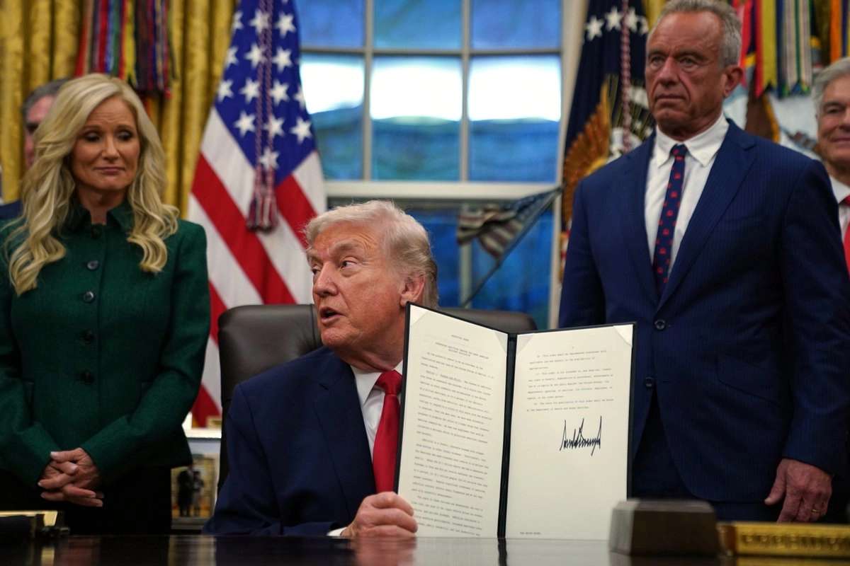 Impondrá Trump aranceles a países que den petróleo a Cuba