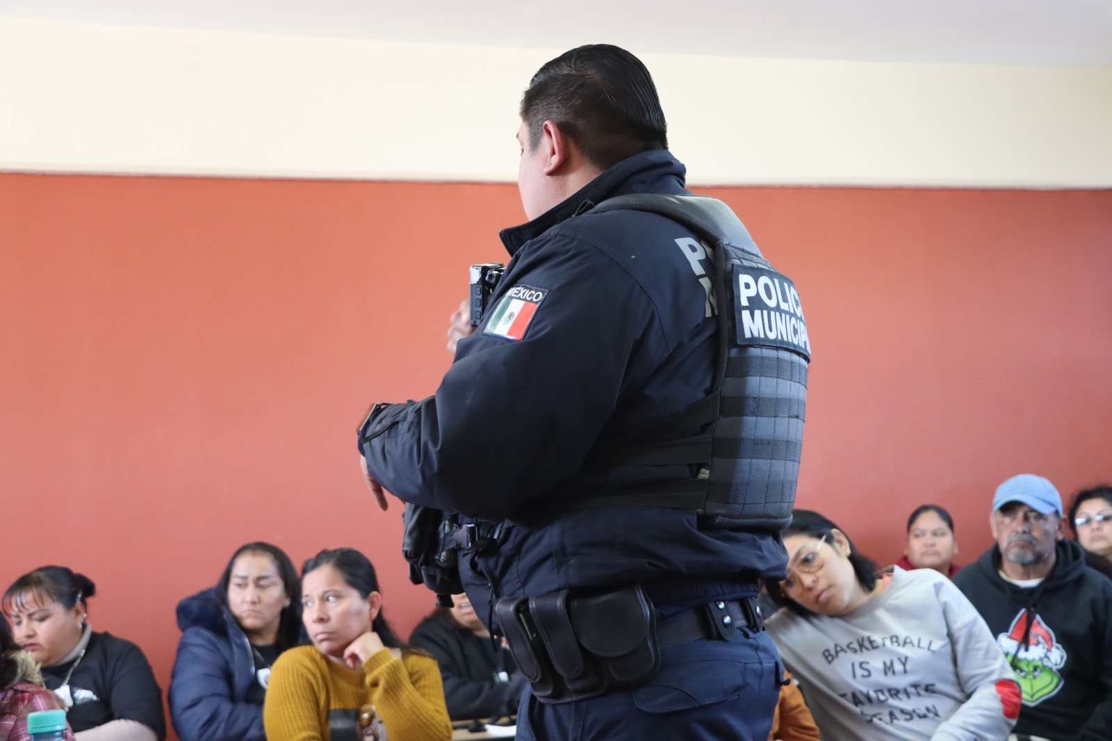 Llevan pláticas preventivas a la Secundaria Técnica 93