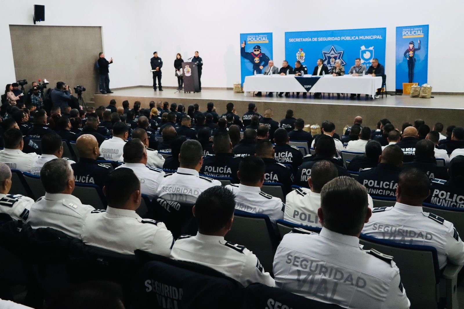 Respalda Canaco labor de policías municipales