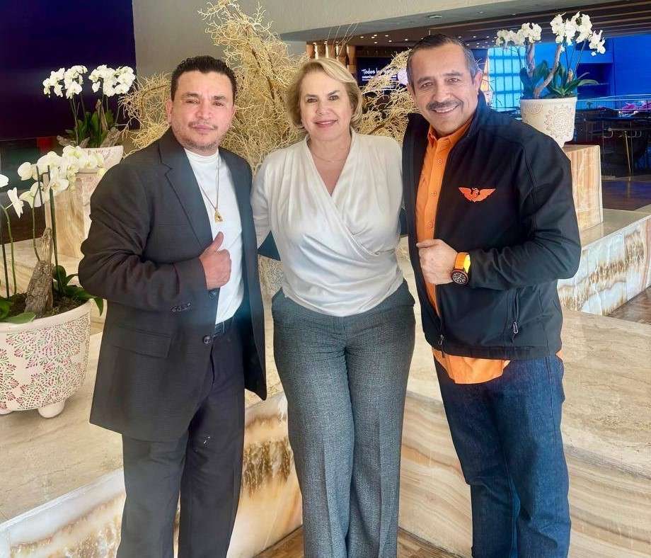 Asiste Adriana Terrazas a Coordinadora Nacional de Movimiento Ciudadano