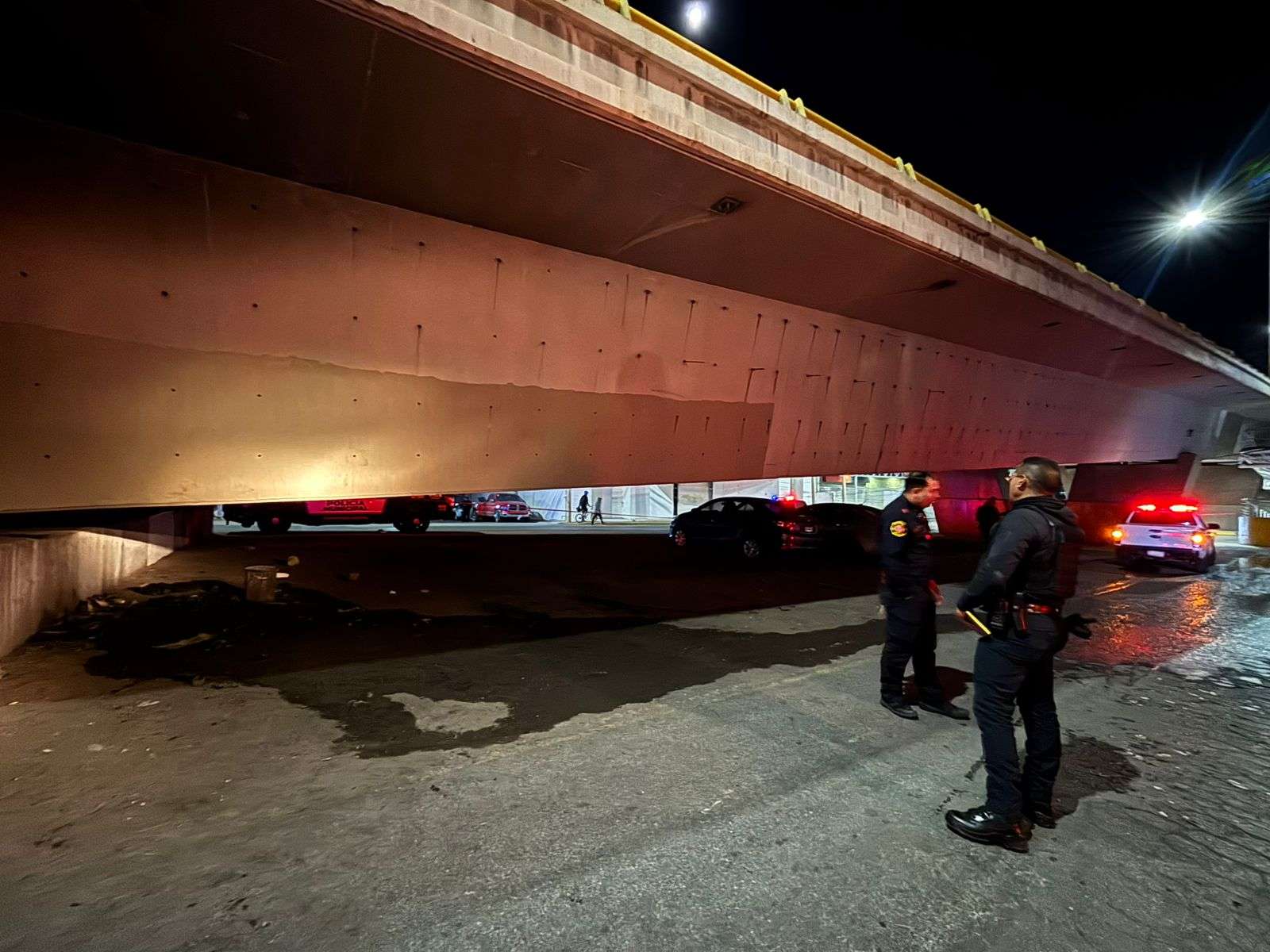 Muere calcinado en túnel de puente de Canal y Colón