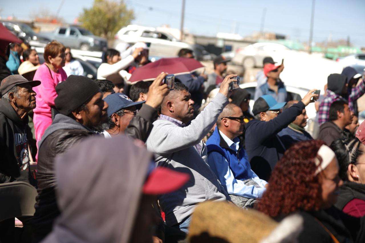 Más de 700 familias de Loma Blanca obtendrán certeza jurídica