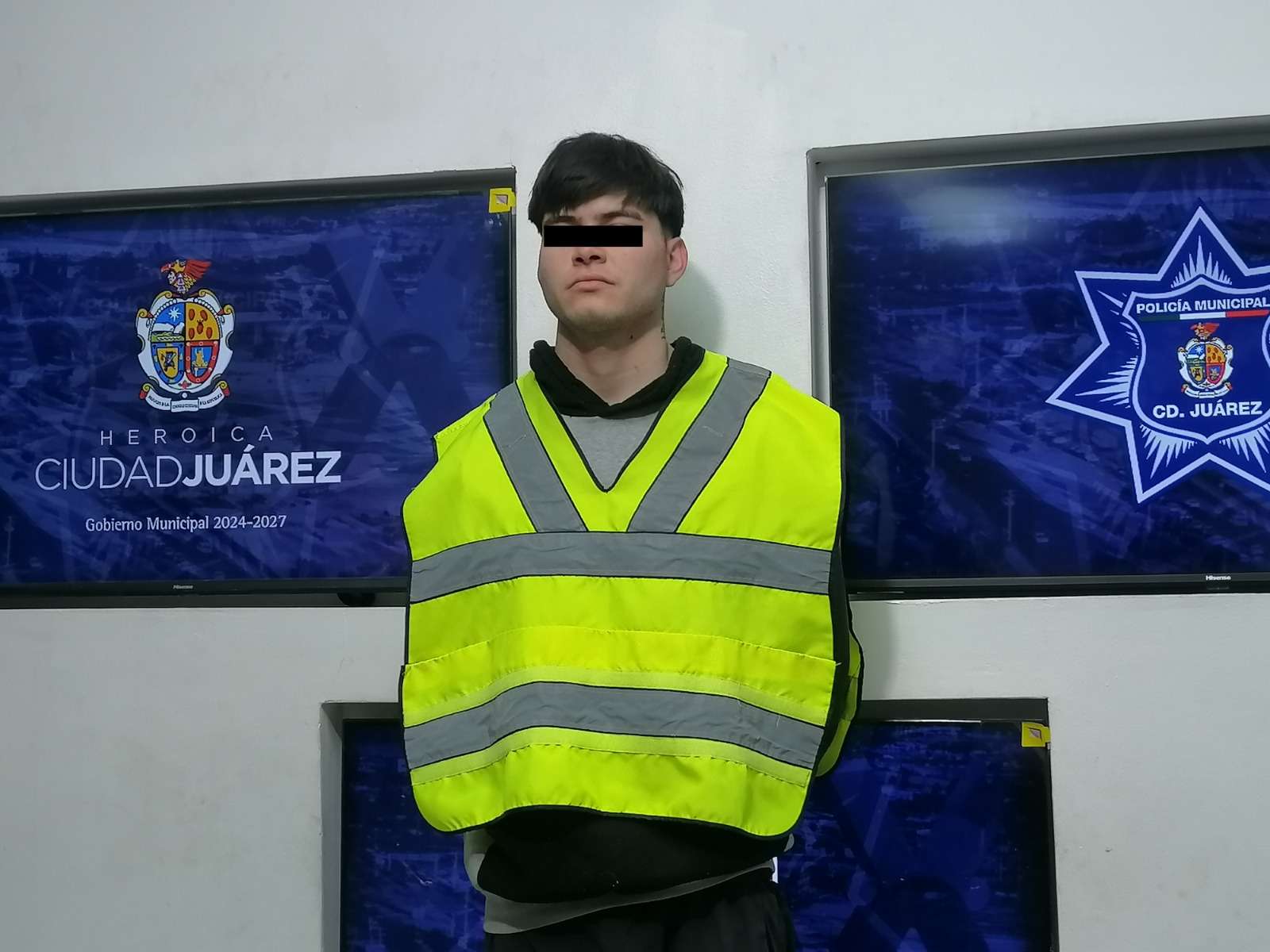 Lo detienen con arma de fuego y mariguana 