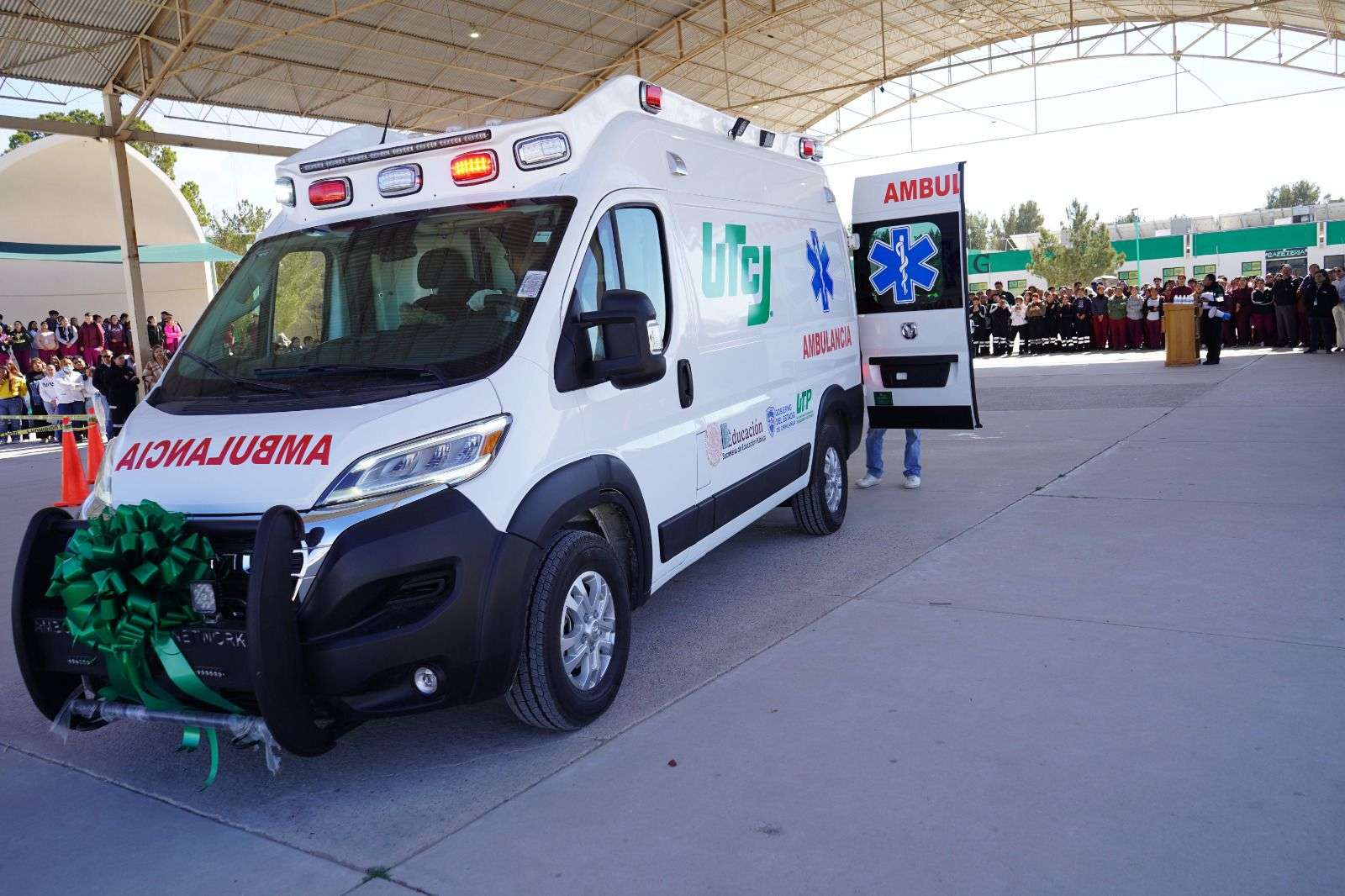 Incorpora UTCJ ambulancia para prácticas y servicio al Suroriente