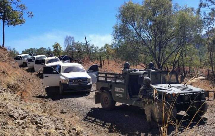 Secuestran durante horas a 5 mineros en Moris